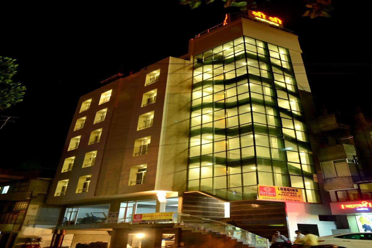 Hotel Sri Sri Executive, Colhapur Exterior foto