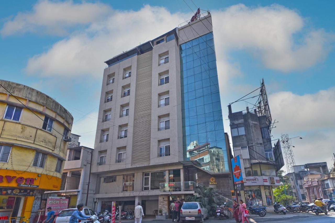Hotel Sri Sri Executive, Colhapur Exterior foto