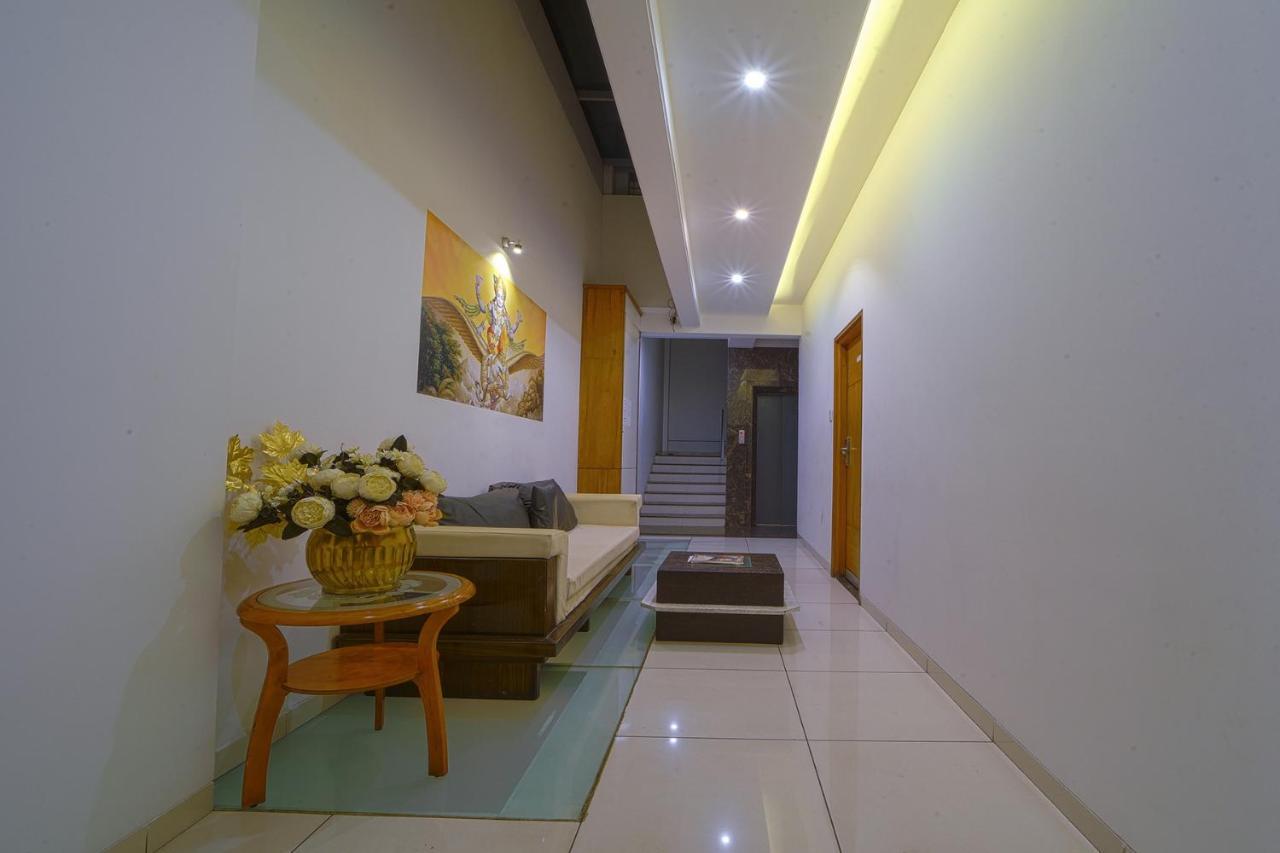 Hotel Sri Sri Executive, Colhapur Exterior foto